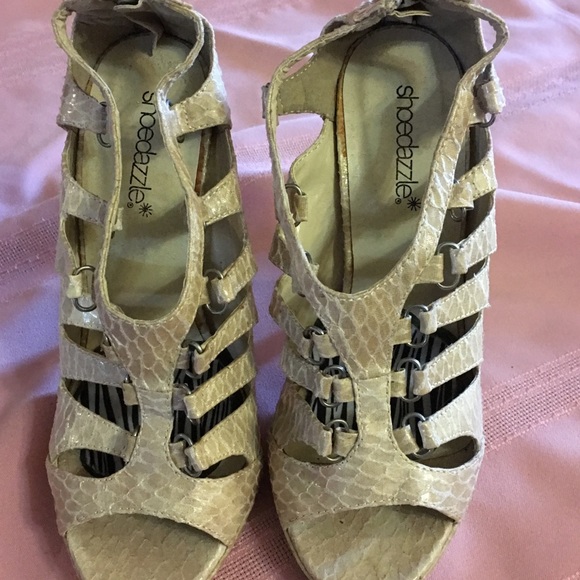 Stilettos - Picture 3 of 3